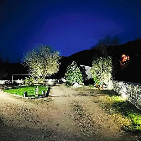 酒店 Hl De La Loire Goudet