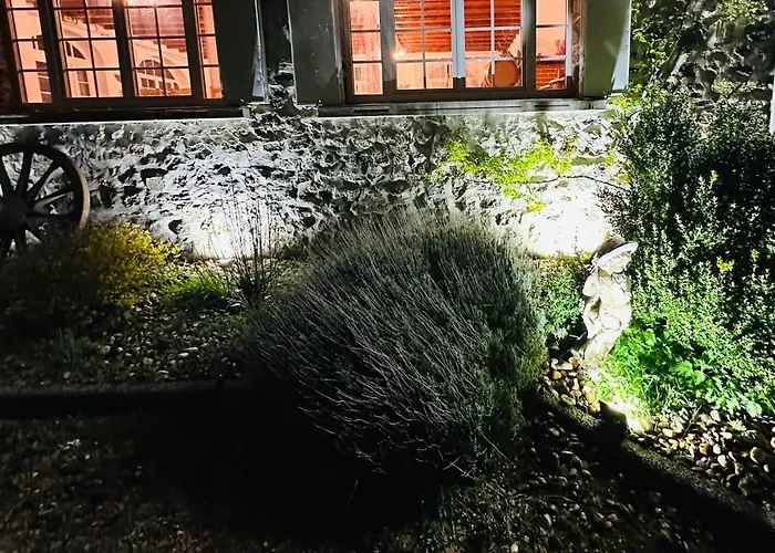 Hotel Hl De La Loire *